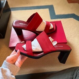 AEROSOLES Red Crisscross Square-Toe Block Heel Mules